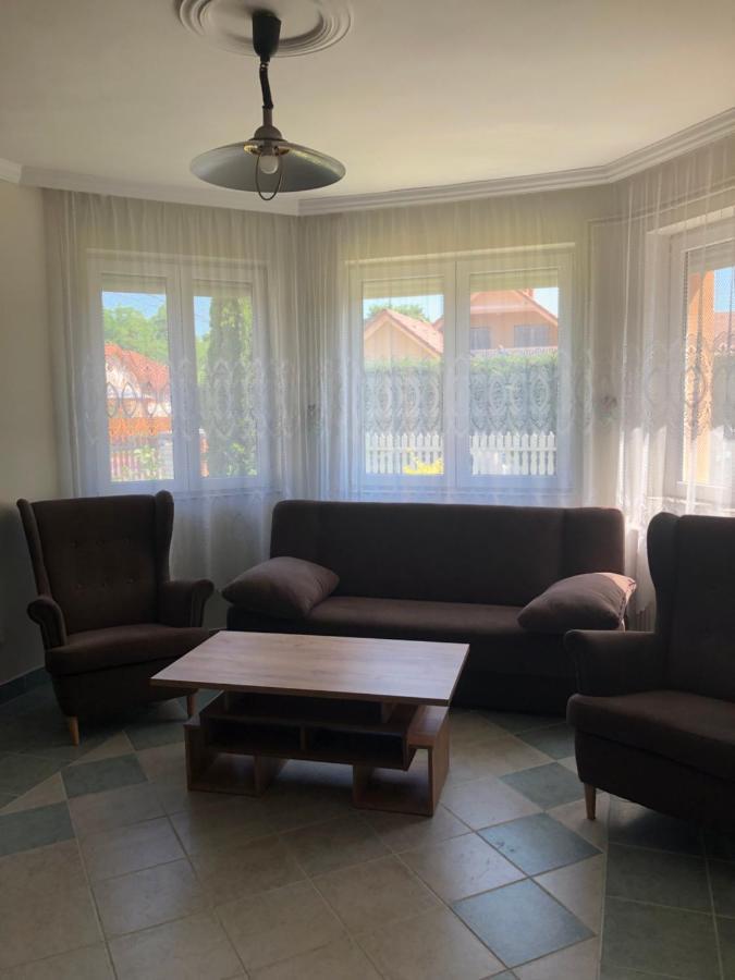 Tulipán Vendégház Hajdúszoboszló Kültér fotó